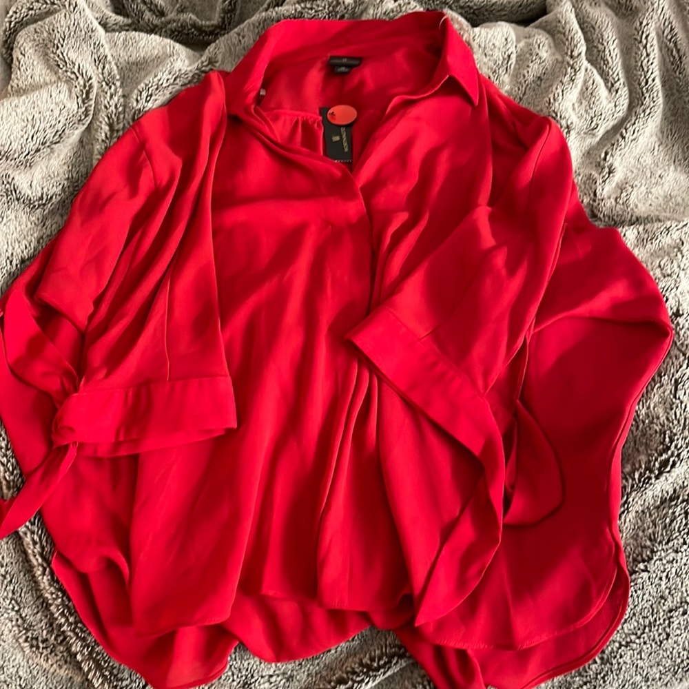 Red 3/4 sleeve chiffon top